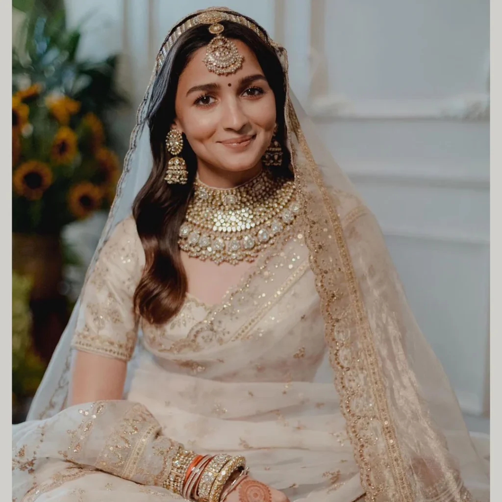 Alia Bhatt minimal bridal look