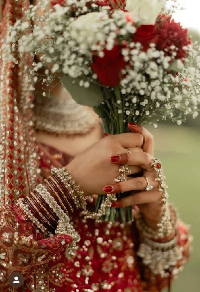 engagement ring bridal pose 2026